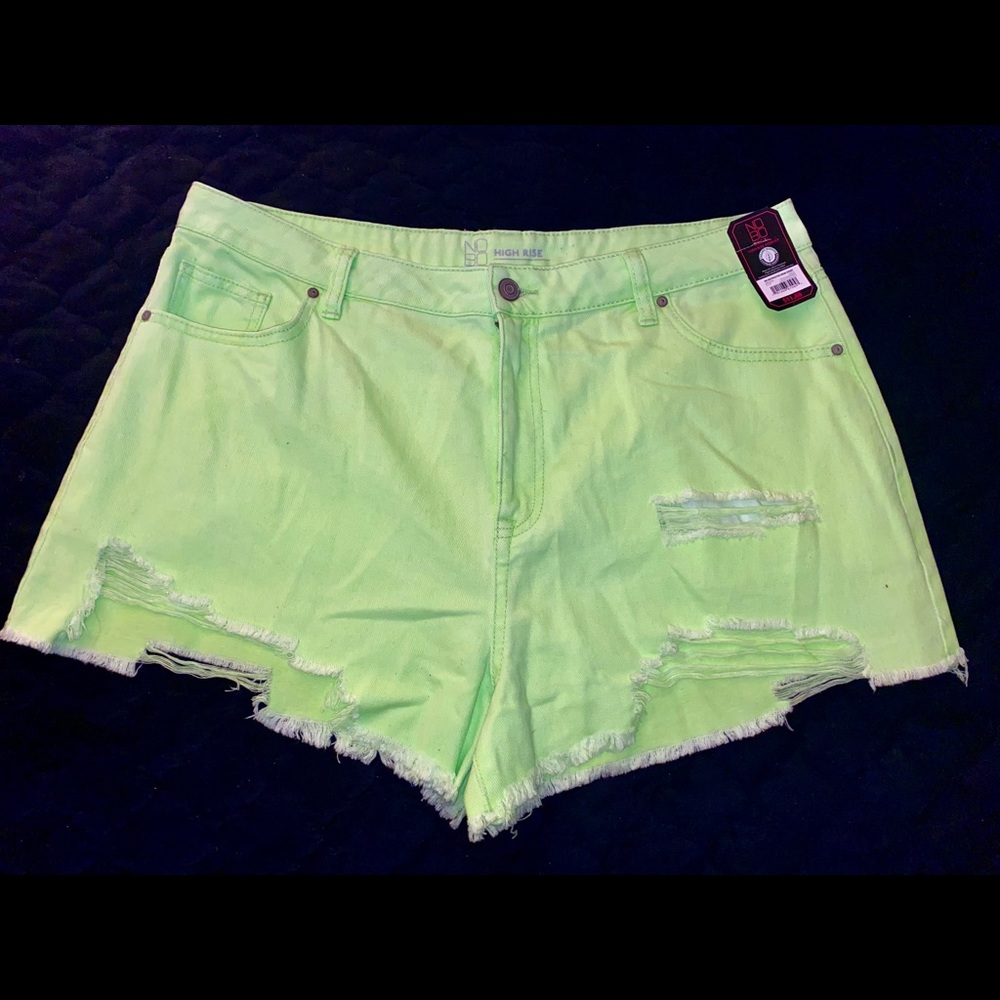 High Rise Destructed Mom Shorts